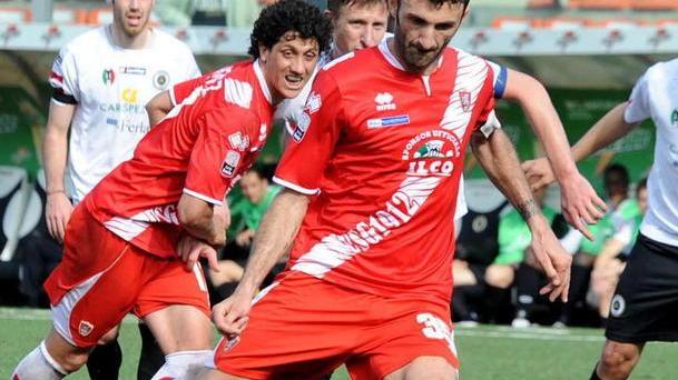 Grifone, Delvecchio torna in organico