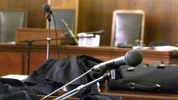 «Davamo i risparmi a Mirko perché ci fidavamo di lui»