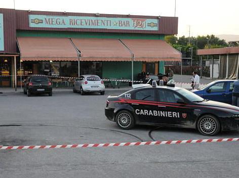 Il questore dispone la chiusura del bar H24 
