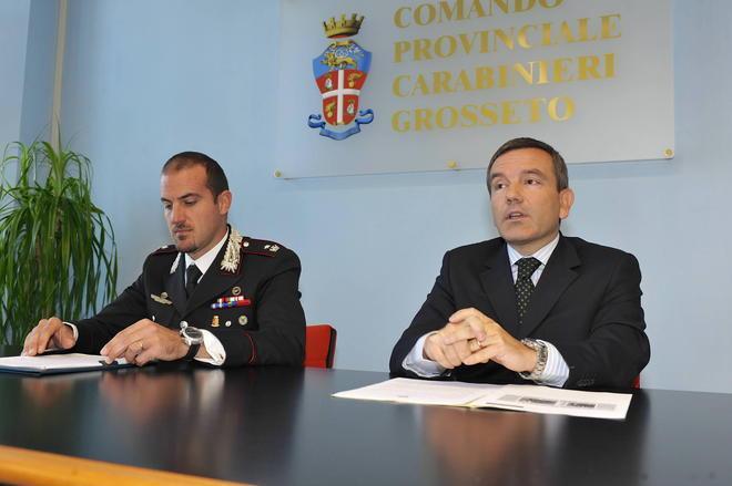 Ubriaca al volante, inseguita dai carabinieri per tutta la città 