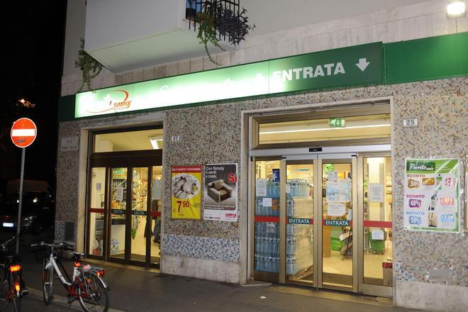 Rapinò il supermercato, incastrato dalle telecamere 