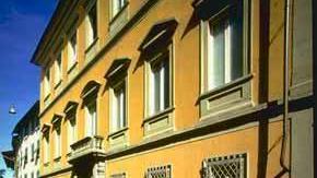 Se la famiglia è gay, niente sconto al museo