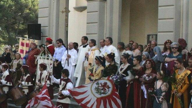 Santa Teresa in crisi salta la sfilata: «Mancano i soldi»
