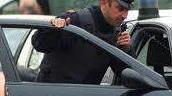 Minaccia di morte la moglie: arrestato per stalking