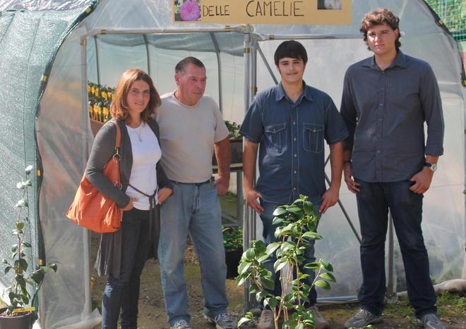 Mostra delle camelie, arrivano il logo e anche la “fabbrica” 