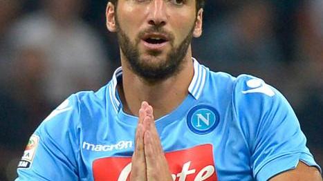 Higuain ancora infortunato Ko Albiol, in difesa c’è Cannavaro