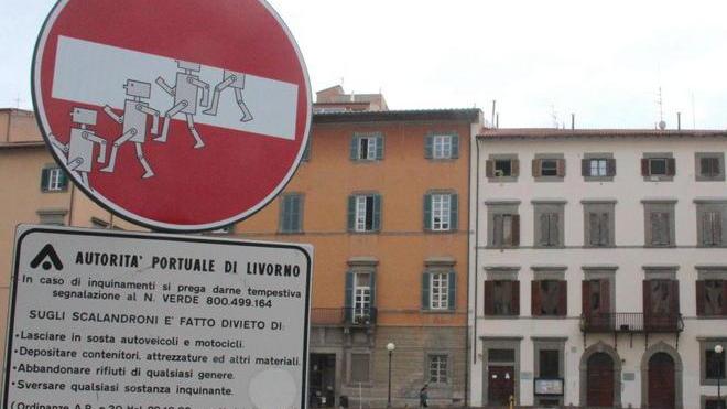 In Venezia nuovi cartelli stradali col “trucco", ma non sono di Clet