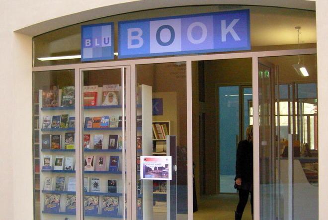 Una fase nuova per la libreria Blu Book 