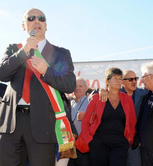 «Altoforno, no a uno stop al buio» 