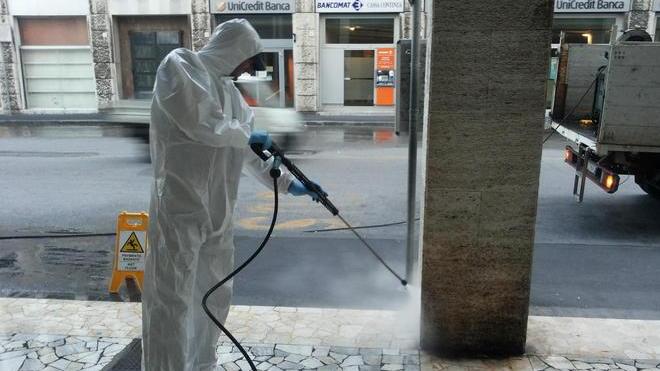 «Liberate strade e piazze» È l’ora delle grandi pulizie