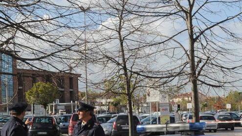 Botte tra immigrati nel parcheggio