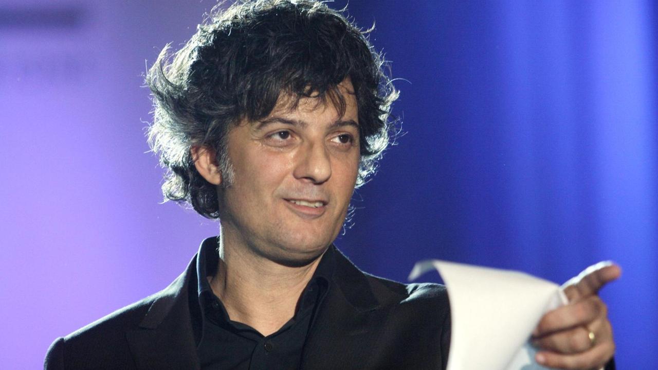 Anche Battiato e Fiorello sul palco del Verdi