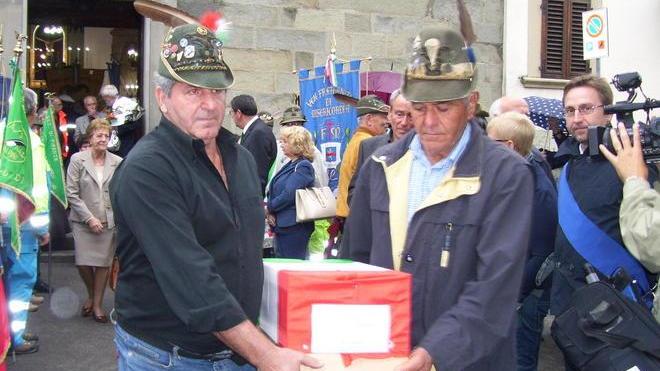 Sepolte a Seano le spoglie del soldato Sabino morto nel 1944 in Germania