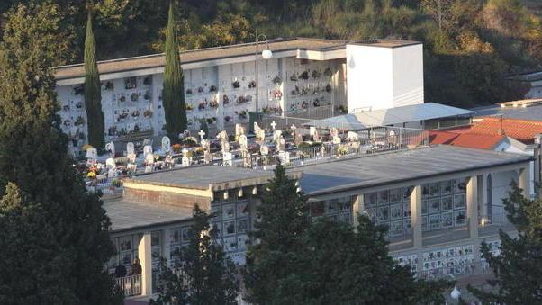 Cimitero della Rocca, 150 nuovi ossarini
