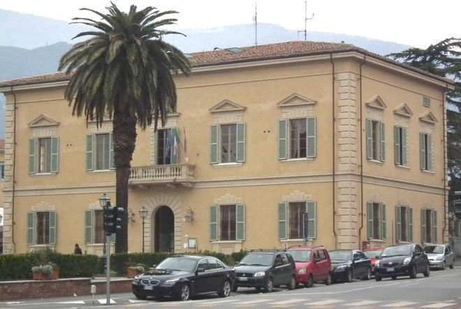 Caccia ai furbetti che non pagano il passo carrabile