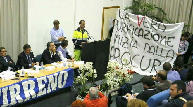 Misericordia, i vertici valutano solidarietà o cassa in deroga