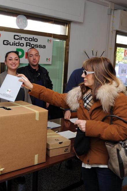 Pd verso il congresso ma è un pasticcio la procedura del voto 
