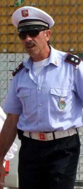 Tenente dei vigili ferito durante lo sfratto 