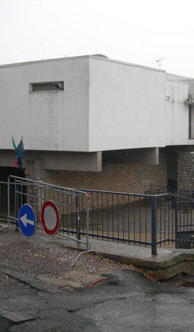 Boschetti, filtra la pioggia A Bibbona studenti a casa 