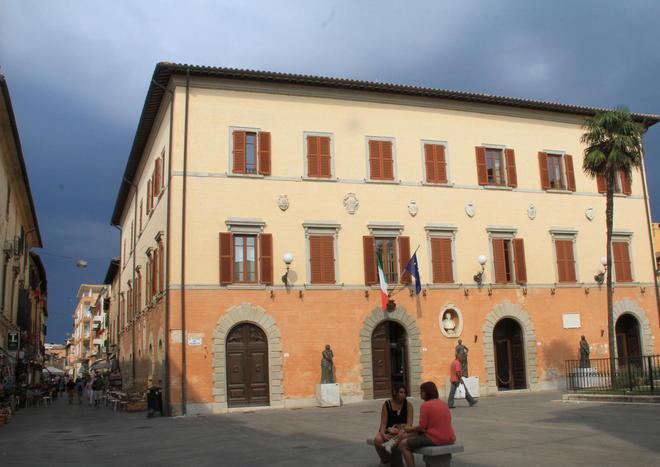 Premi al personale, si riapre lo scontro 