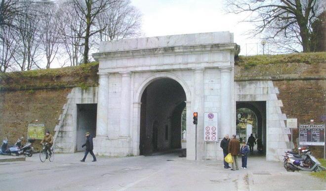 Foto delle Mura, un boom 