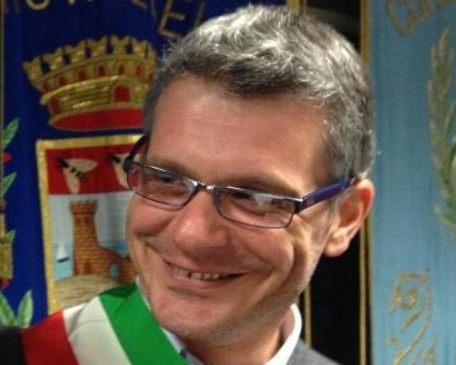 Sindaco, assessore e altre 6 persone indagate per i lavori del porto di Marciana Marina 