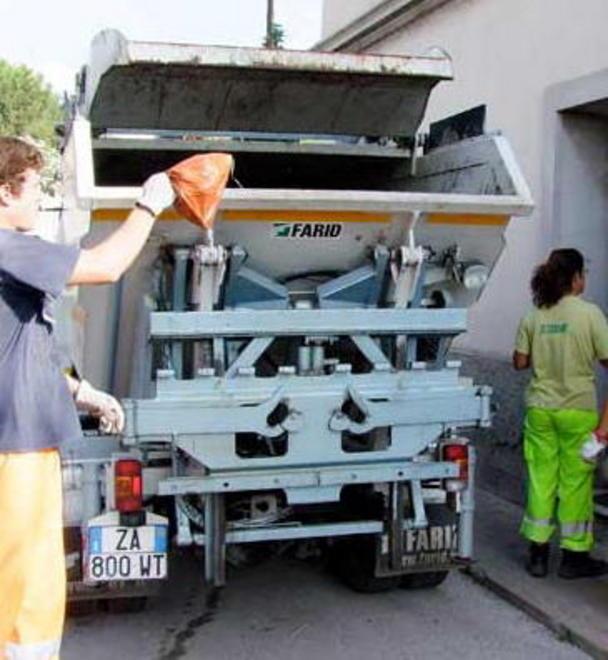 Rifiuti: percorso partecipato per il porta a porta nel centro storico 