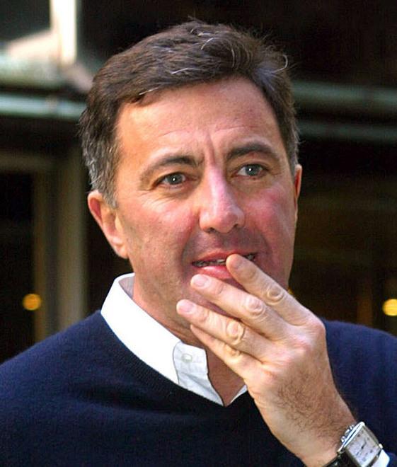 No a Luca Barbareschi nella stagione teatrale 