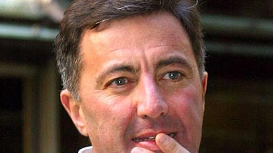 No a Luca Barbareschi nella stagione teatrale