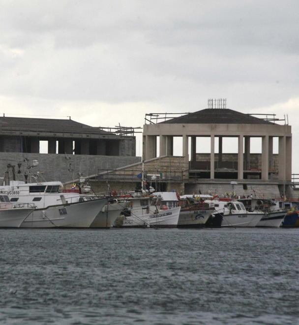 I pescatori: giù le mani dalla nostra darsena 