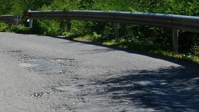 I residenti della Controneria chiedono lavori per le strade