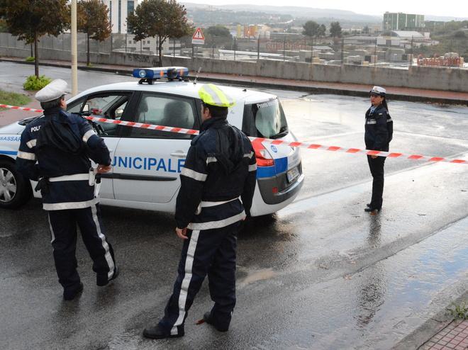 Pioggia e allagamenti, decine di emergenze 
