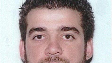 Prato, sulla bara di Andrea anche la maglietta del Narnali