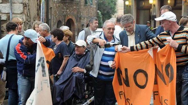 Suvereto, in un clima teso ora si cerca la soluzione