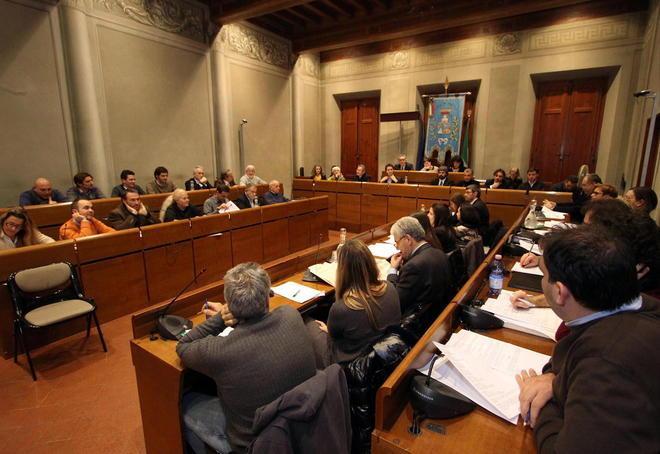 Redditi senza segreti al top un ex ad di Acque 