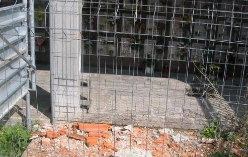 Spente le luci dei morti, lettere e proteste 