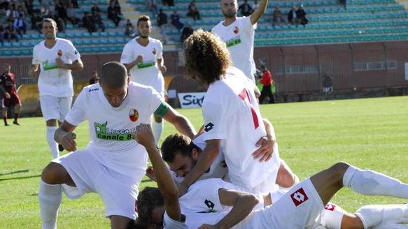 Lucchese, derby da vincere per avvicinare la vetta