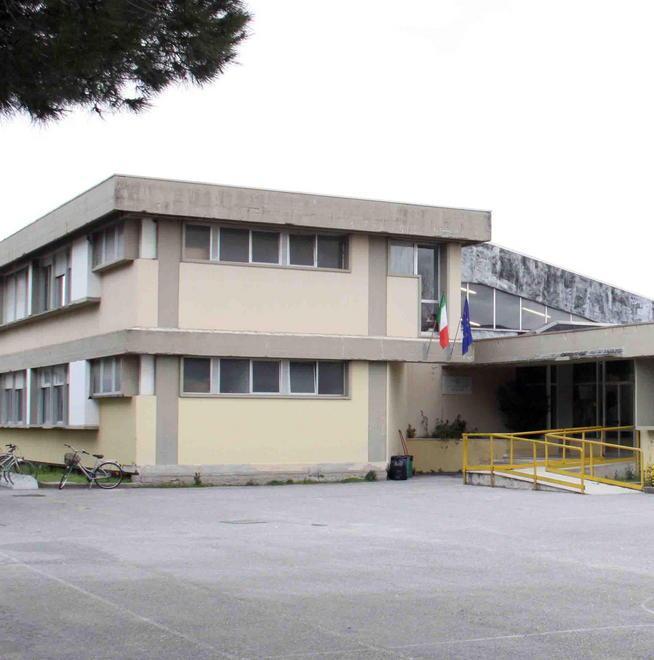 Furti a scuola, tre giovani alla sbarra 