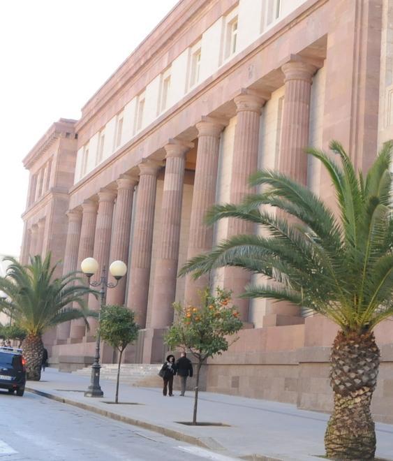 Non sfregiò la lucciola, pena dimezzata 