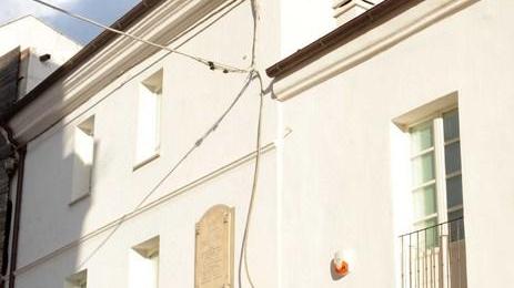 Apre ai visitatori la casa ristrutturata di Sebastiano Satta