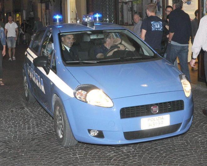 Controlli e sequestri in Lucchesia Ritirata una patente di guida 