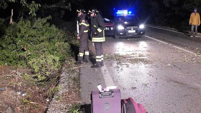 Muore sullo scooter travolto da un’auto sulla via Aurelia
