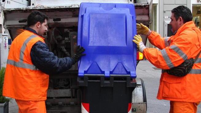 Si estende la raccolta porta a porta