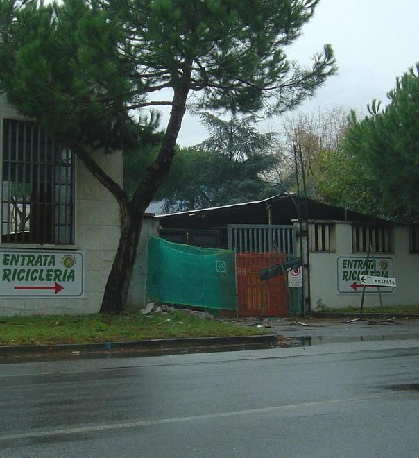 Premio di 25 euro a chi porta gli ingombranti alla ricicleria
