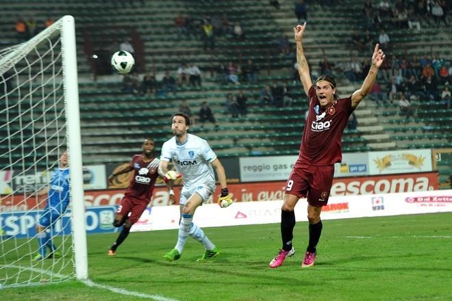 Reggina-Empoli 2-1, azzurri sconfitti a 5' dalla fine 