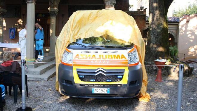 Sede e ambulanza nuove: è festa per la Misericordia 