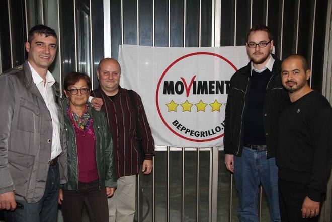 Otto stelle per 5 candidati proseguono le “comunarie”