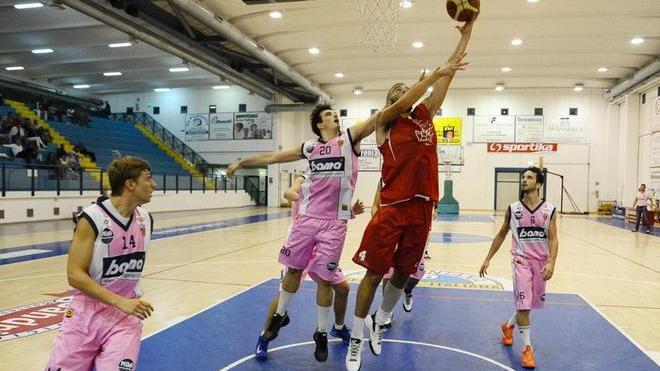 Cecina-Livorno, gran derby in via Toscana
