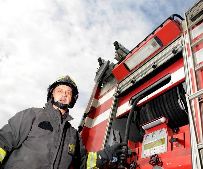 Finiti i soldi, anche per le polizze: i vigili del fuoco non più assicurati 