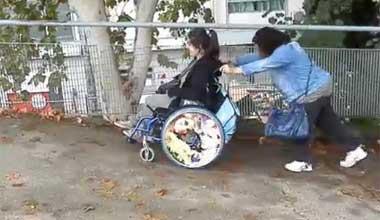 L’ascensore è rotto, per Vanessa la scuola diventa un’odissea 